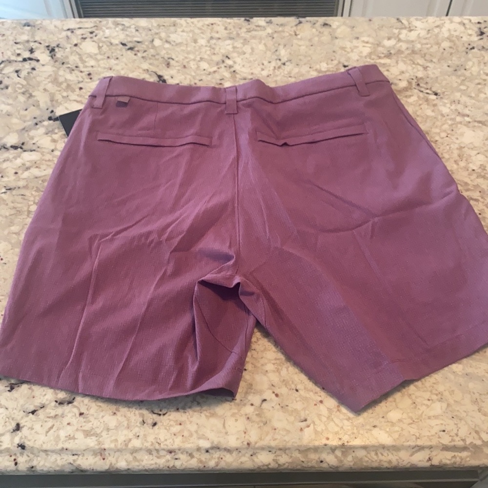Men’s Lulu Lemon Commission Short Classic 7”